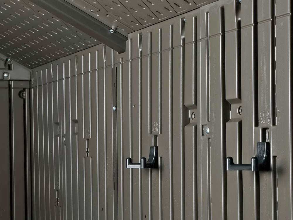 Пластиковый сарай (хозблок) WOODLOOK 8x7,5 60299 габариты 223,6 х 238,7 см с двускатной крышей для дачи или загородного дома